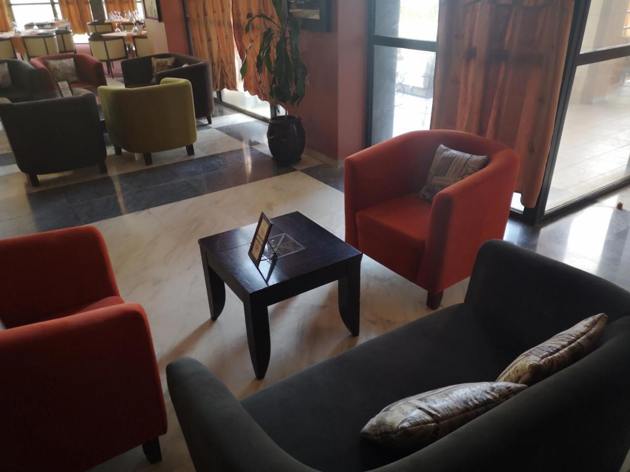 Hotel El Farouk Bamako Exterior foto